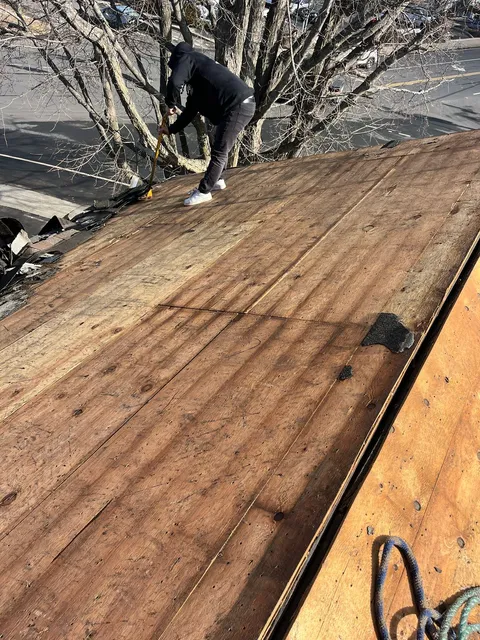 work photo from roofsmasters.com