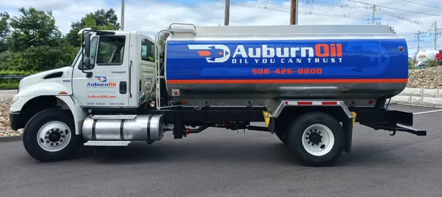 Auburn Oil work photo