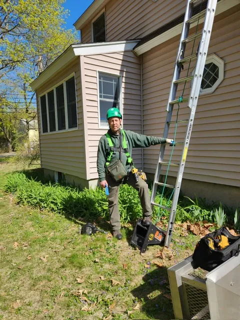 work photo from daveschimneyservice.com