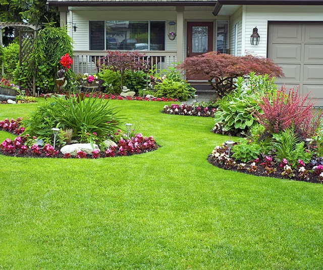 work photo from dynamiclandscaperi.com