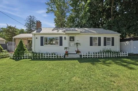 19 Lind Terrace Randolph MA 02368