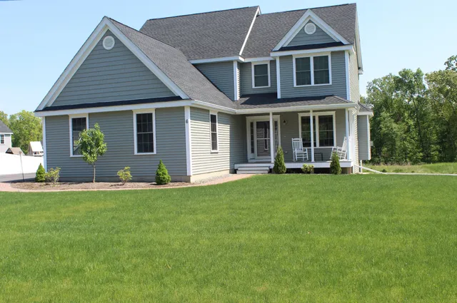 Fresh Lawn Care work photo