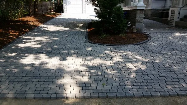 work photo from rouxlandscaping.com