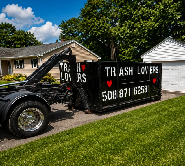 Trash Lovers work photo