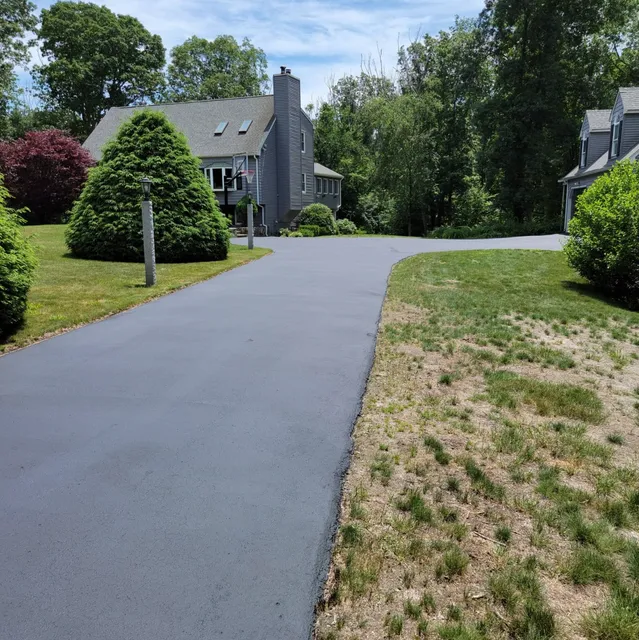 J Jones Sealcoating, LLC work photo