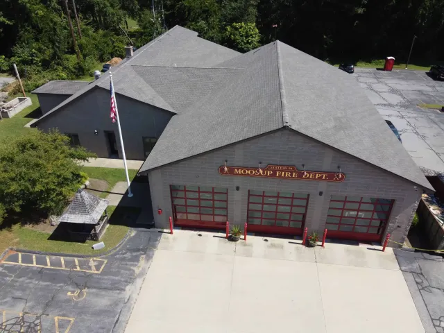 work photo from guaranteedroofingct.com