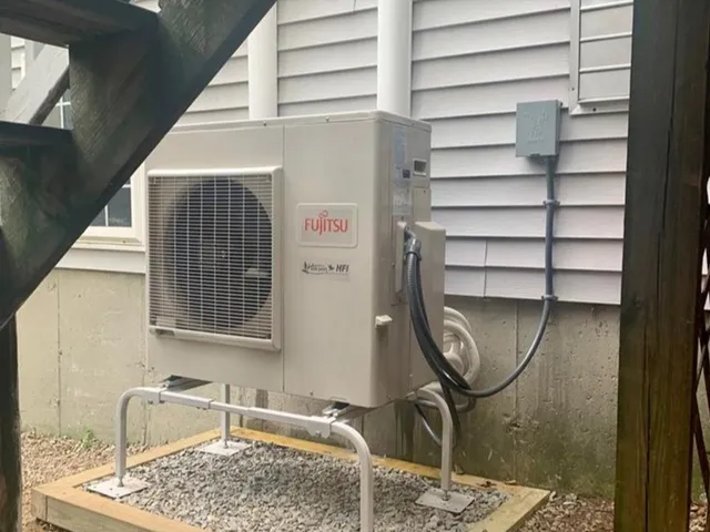 work photo from omni-electricians-mini-splits-nh-mass.com