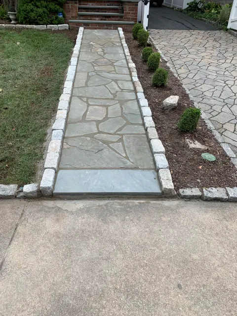 Flagstone and Cobble Walkway (2).jpeg