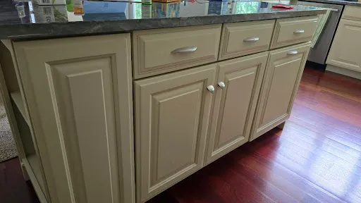 Review photo by Ed Mig