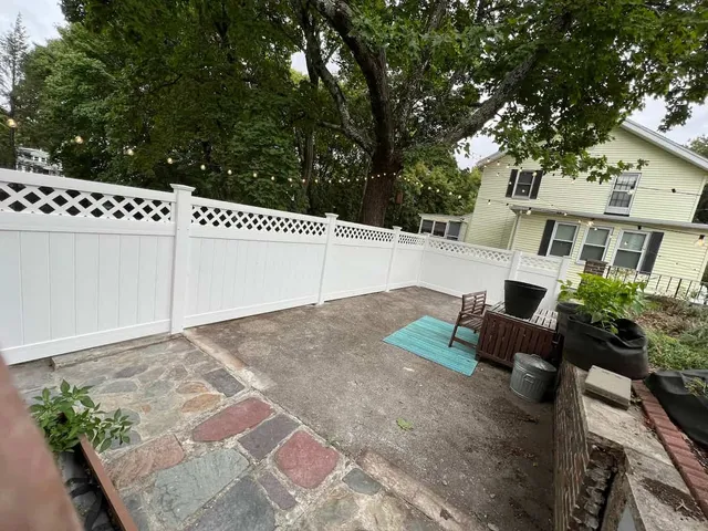 Vinyl Fences