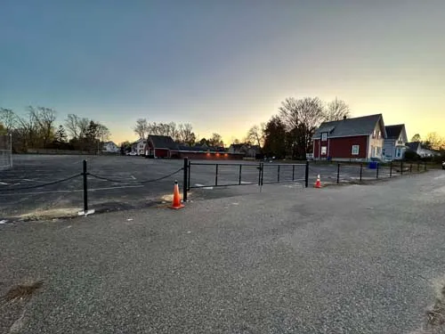 work photo from devine-fence.com
