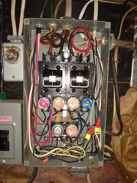Upwire Electric LLC