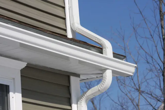seamlees gutter installation replacement ct connecticut near me