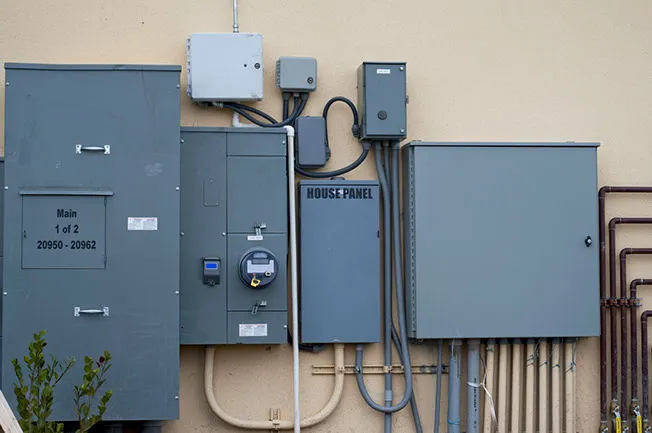 work photo from caronelectrical.com