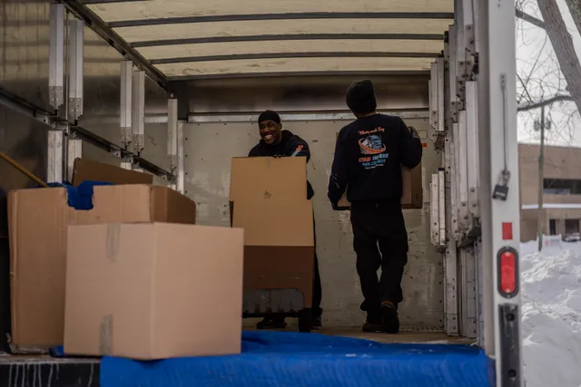 Cyan Movers work photo