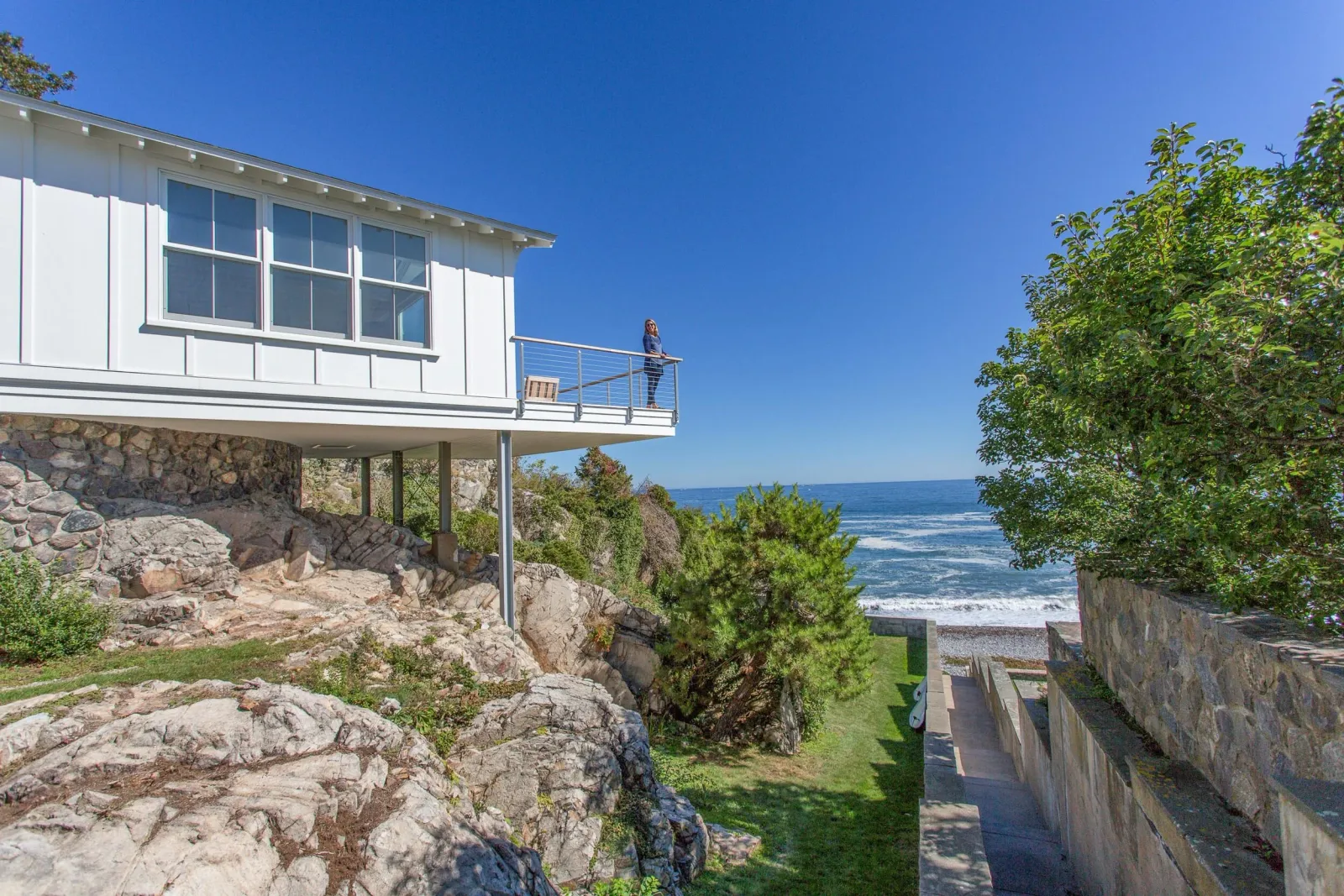 Northshore Marblehead Neck low rez_016.jpg