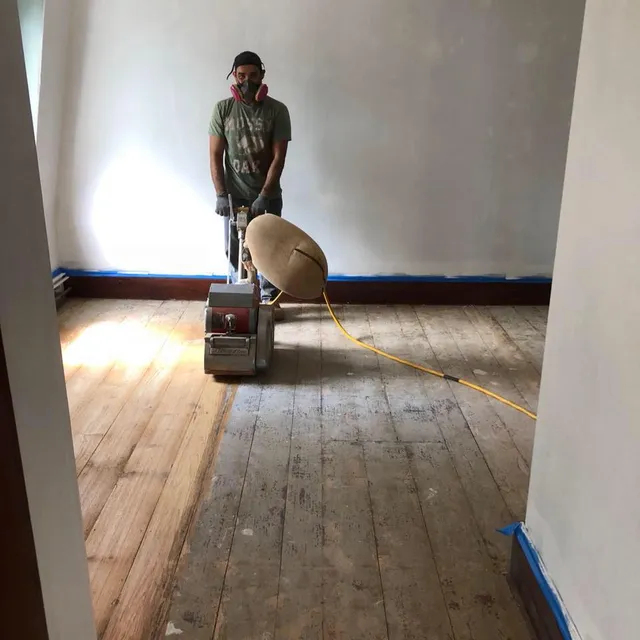 D&T Hardwood Floors work photo