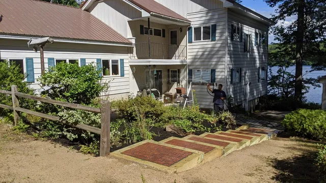 work photo from arrowheadlandscapecompany.com