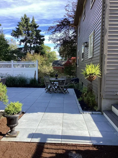 Luis Landscaping & Masonry