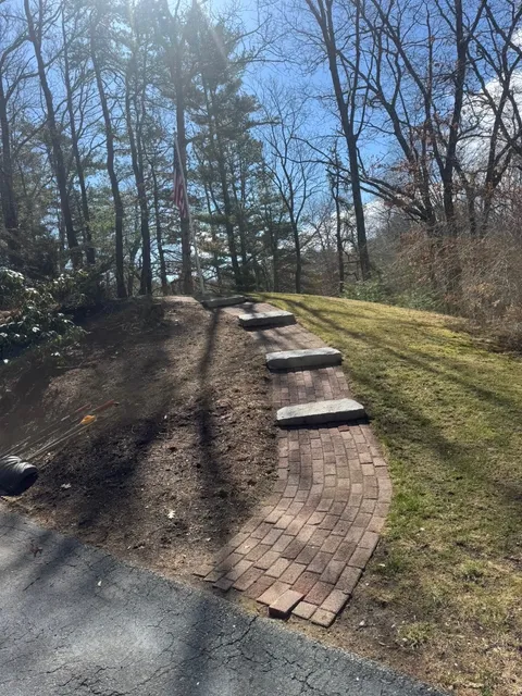 work photo from powellstreeservicellc.com