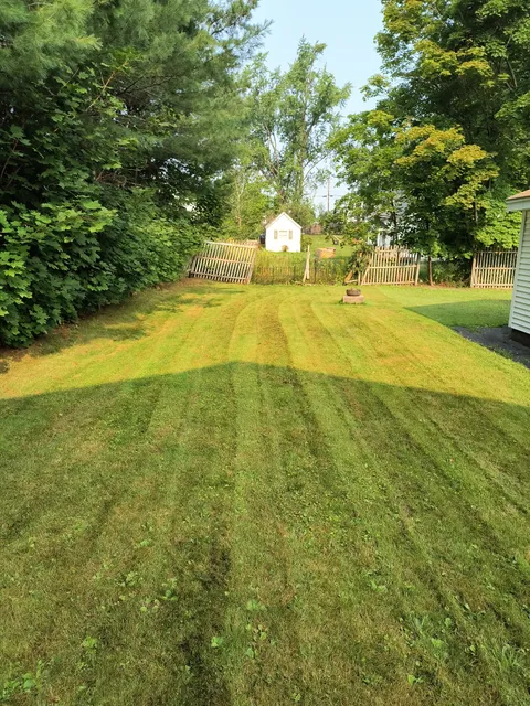 Grants Landscaping LLC work photo