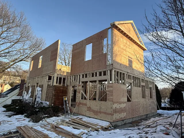 Wow Construction LLC