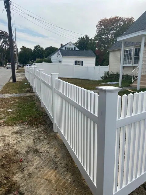 work photo from fortressfenceco.com