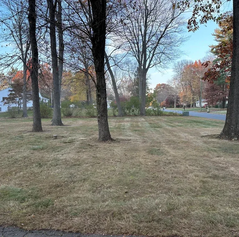 work photo from acreslandscaping-llc.com