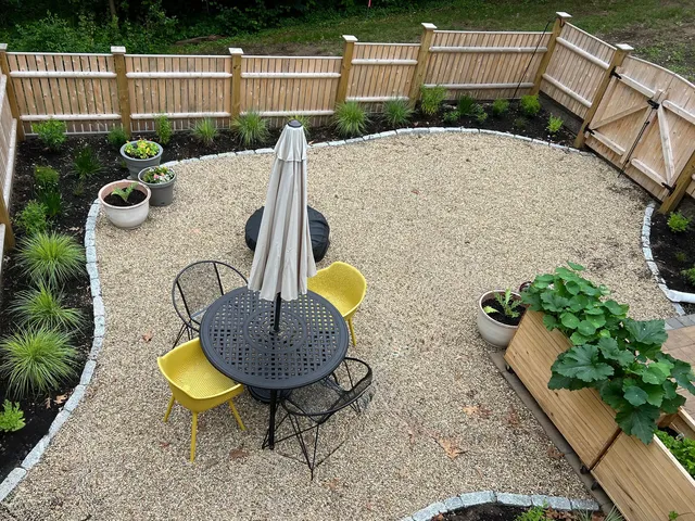 Rue Sherwood Landscape Design, LLC researched project photo