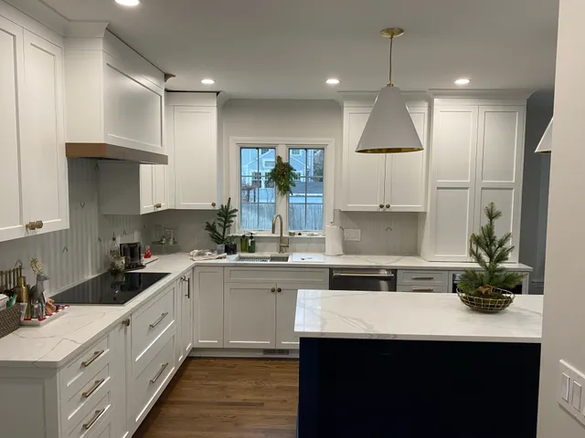 Finished white kitchen