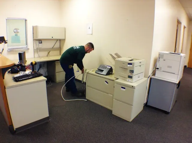 work photo from diamondrelocationnh.com