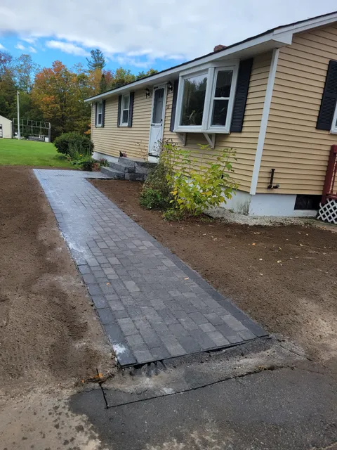 Muzzy's Landscaping work photo