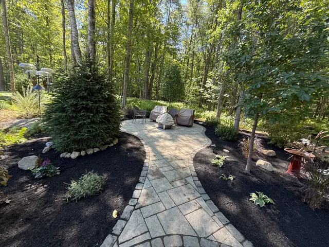 work photo from allnaturallandscaping.net