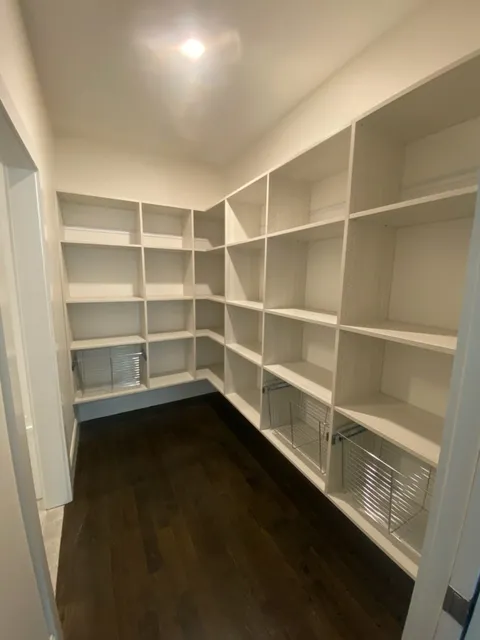 Closet & Storage Systems