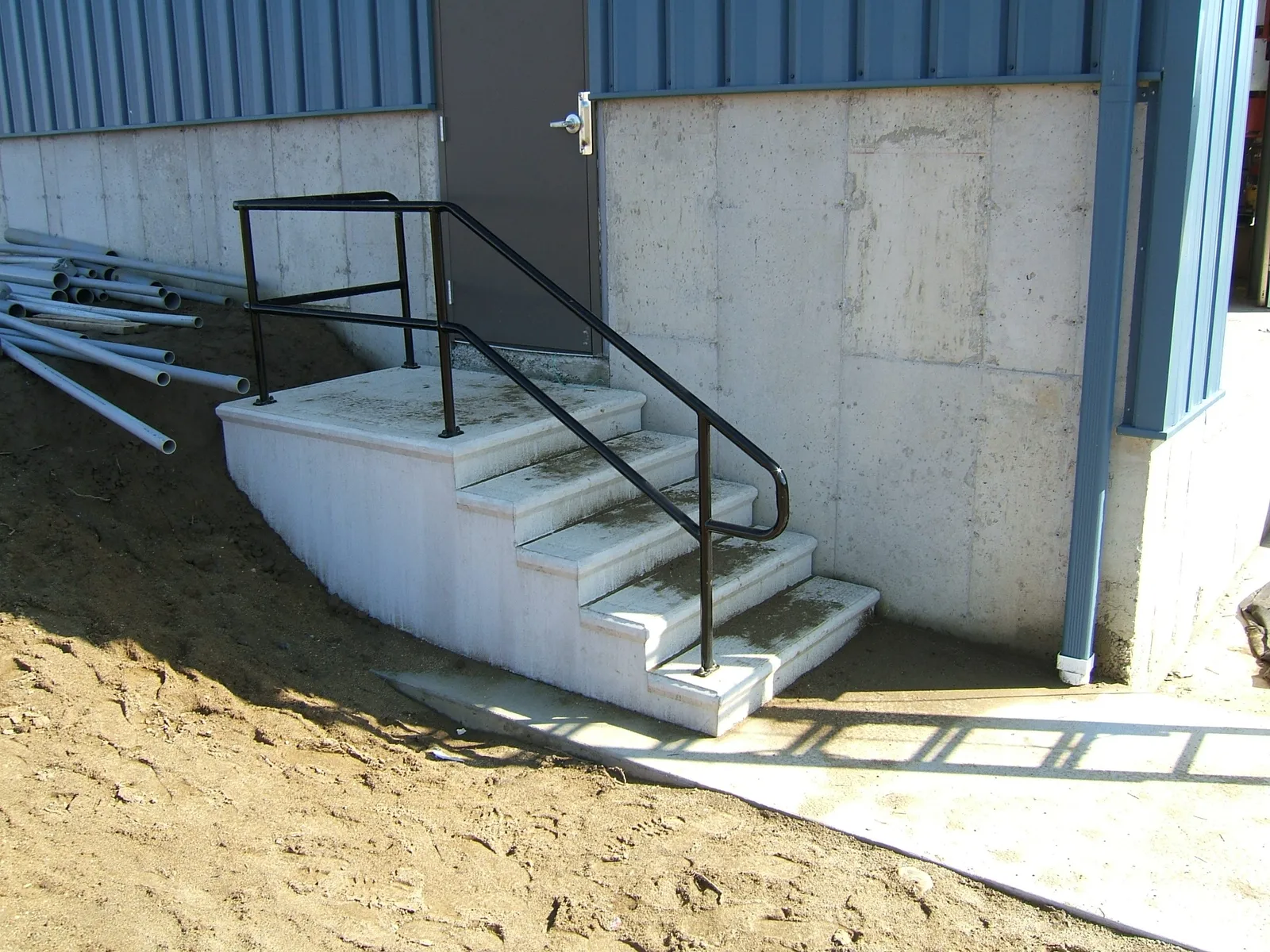 work photo from customrailingtech.com