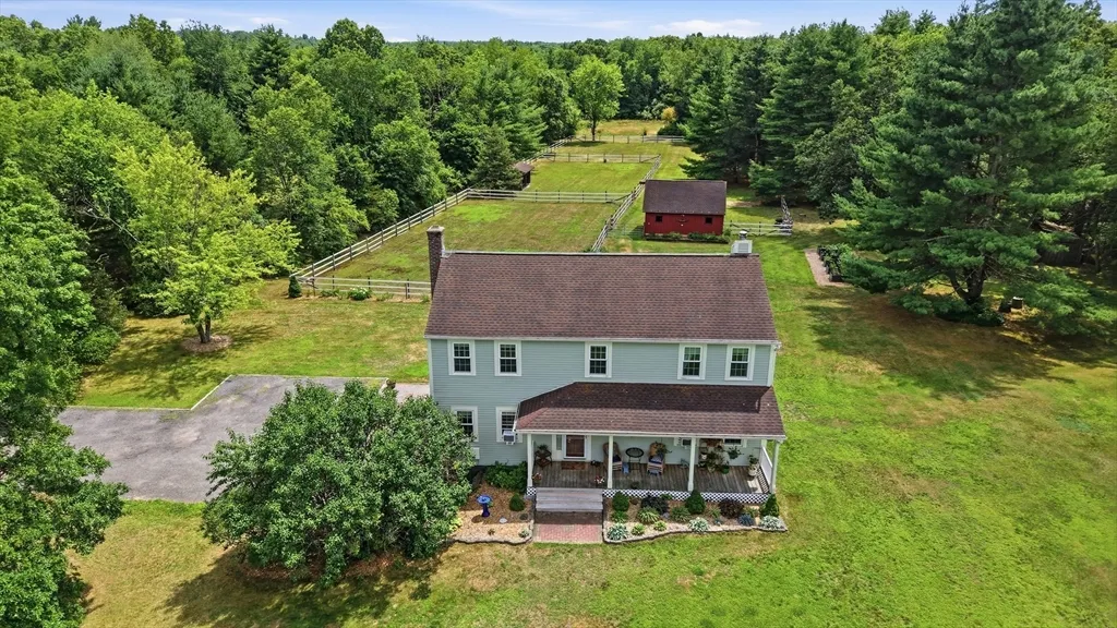 1394 Main St