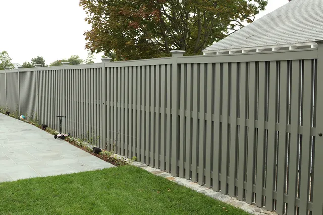 I HfWs7Bd XL, Riverside Fence