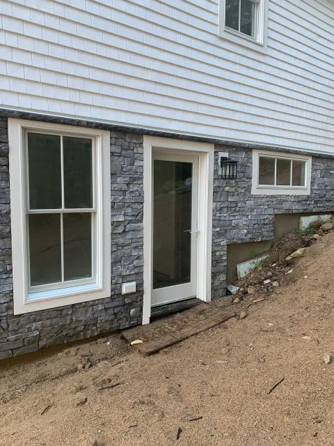 work photo from distinctivesidingandwindow.com
