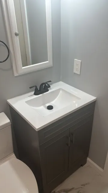 Renata machado's cleaning work photo