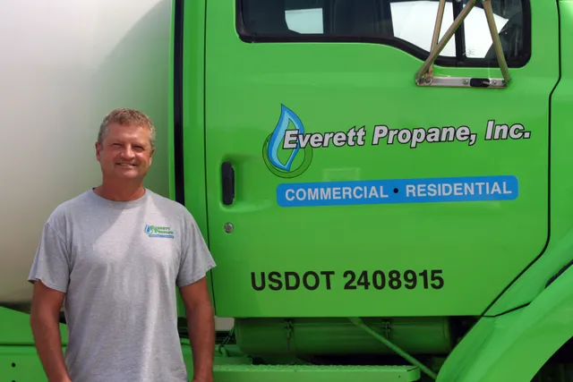 Everett Propane Inc. work photo