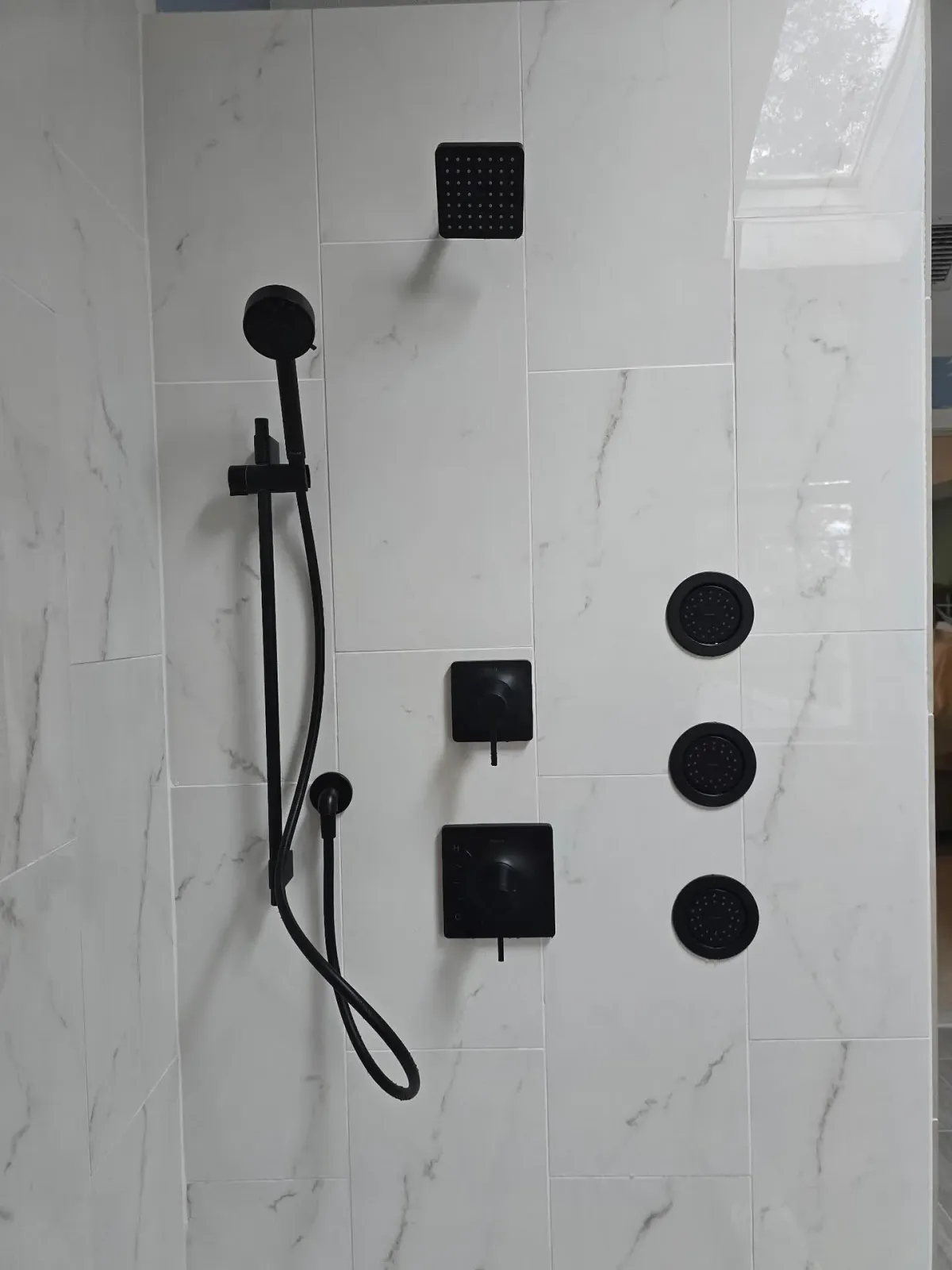 Shower goals 💯

Check out this recent shower install complete with matte black fixtures and body sprays. Ready to update your shower? Give us a call today!