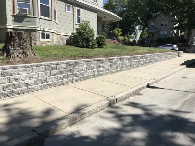 work photo from reliablelawncareinc.com