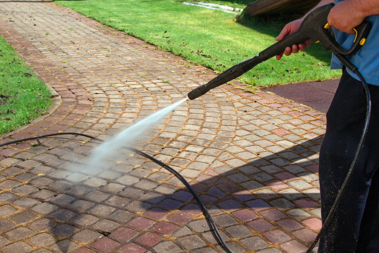 work photo from perezhardscaping.com