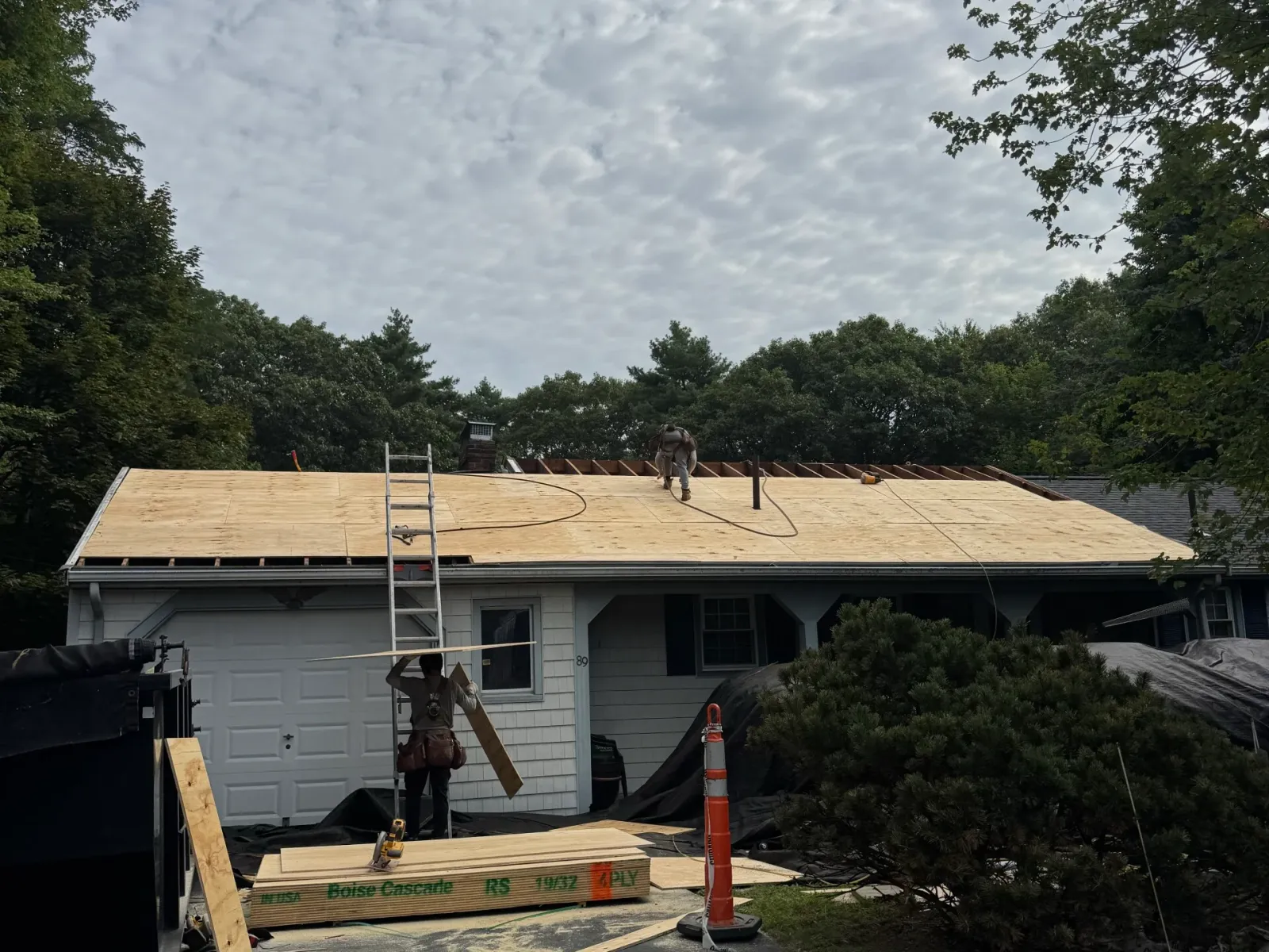 work photo from delasalleroofingllc.com