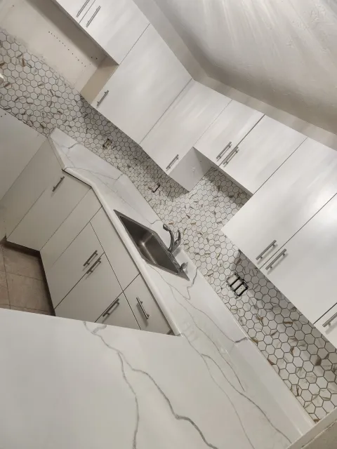 Backsplash Tile Installation