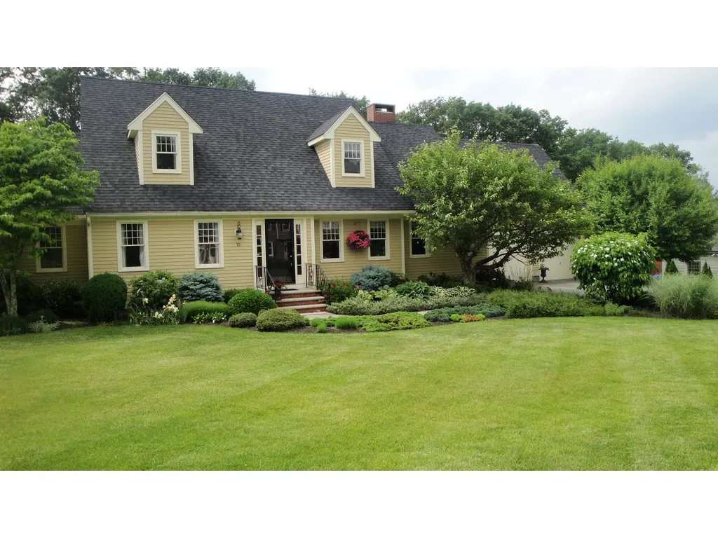 Frye's Landscaping Services researched project photo