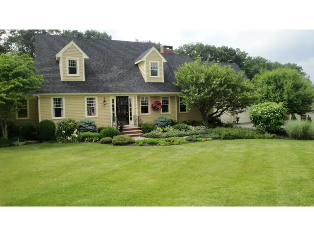 Frye's Landscaping Services researched project photo