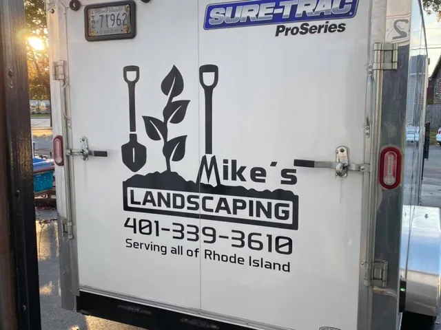 work photo from mikeslandscapingri.com