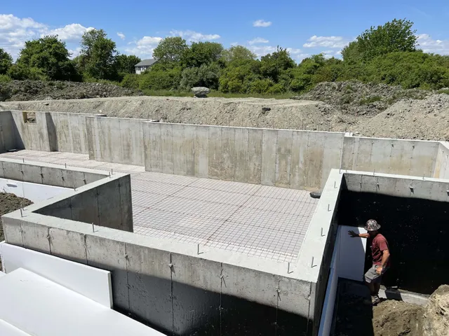 foundation services