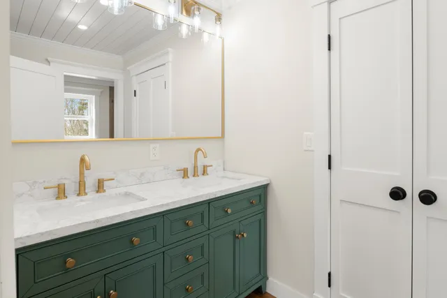 Marshfield, MA - Home Renovation